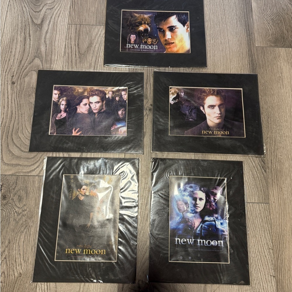 Twilight New Moon Limited Edition Matted Prints Bundle (Set of 5) – New - Picture 2 of 7